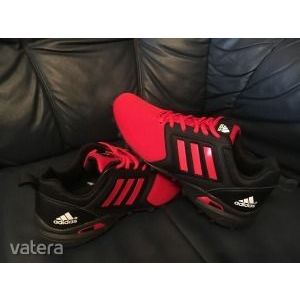 Divatos, sportos Adidas sportcipő Utolsó darab 1 ft 43. méret kép