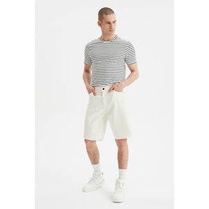 Trendyol White Men's Regular Cut-Hem Denim Shorts & Bermuda kép