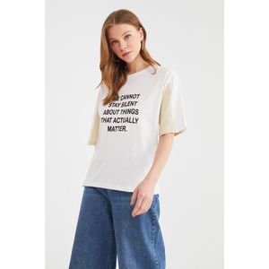 Trendyol White Printed Loose Knit T-Shirt kép