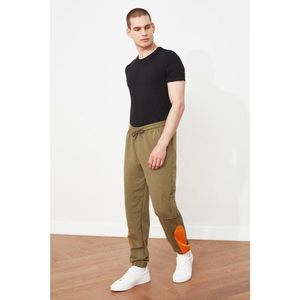 Trendyol Khaki Men's Regular Fit Trousers kép