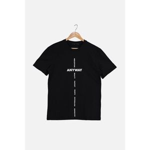 Trendyol Black Men's Slim Fit Crew Neck Short Sleeve Printed T-Shirt kép