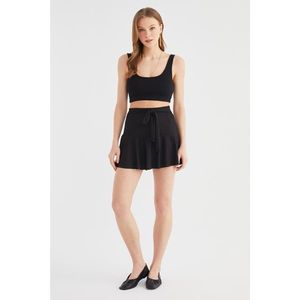 Trendyol Black Skirt Look Ribbed Knit Shorts & Bermuda kép