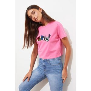 Trendyol Pink Embroidered Crop Knitted T-Shirt kép
