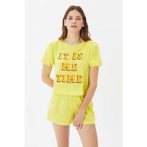 Trendyol Yellow Slogan Knitted Pajamas Set kép