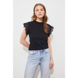 Trendyol Black Embroidery Detailed Knitted Blouse kép