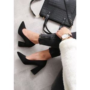 Amalya fekete magassarkú cipők kép