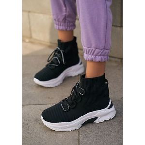 Karrie fekete high-top sneakers kép