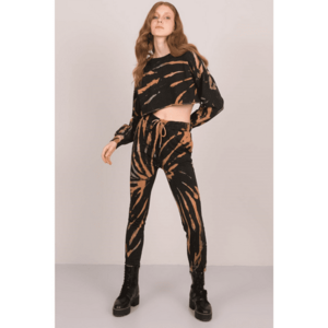 Black and brown tracksuits with BSL patterns kép