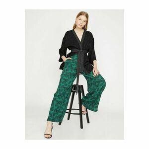 Koton Women's Green Normal Waist Pocket Detailed Patterned Trousers kép