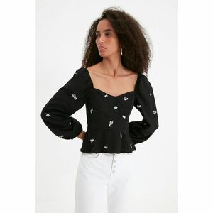 Trendyol Black Embroidered Blouse kép