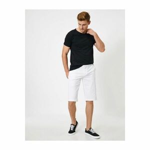 Koton Pocket Detailed Slim Fit Shorts kép