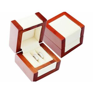 JK Box JK Box Világos fa ékszerdoboz gyűrűre vagy fülbevalóra DN-2/NA/A20 kép