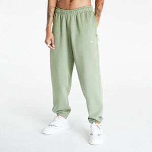 NikeLab Solo Swoosh Men's Fleece Pants Oil Green/ White kép