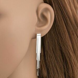 Bedugós ezüst fülbevaló - összekapcsolt szalagok golyócskákkal kép