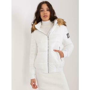 Női kabát levehető kapucnival RENATA fehér kép