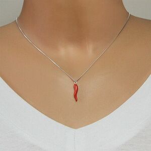 925 ezüst nyaklánc - csilipaprika piros fénymázzal, fényes szögletes lánc kép
