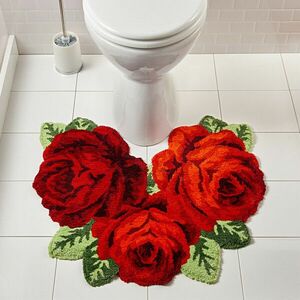 Rózsás fürdőszobai szőnyeg kép