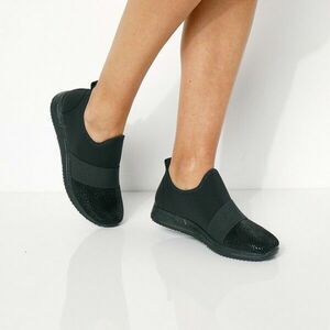 Slip-on tornacipő érzékeny lábaknak, rugalmas anyagból készült kép