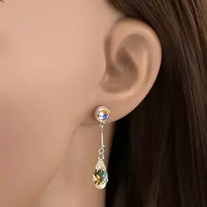 925 ezüst fülbevaló, világossárga csepp - Swarovski kristály, színes fény kép