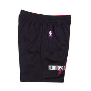 Mitchell & ness miami heat 2005-06 swingman short rövidnadrág férfi fekete l kép