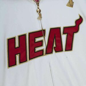 Mitchell & ness miami heat mens authentic full zip jacket kabát férfi fehér m kép