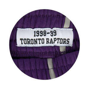 Mitchell & ness nba toronto raptors swingman road shorts 98-99 rövidnadrág férfi lila m kép