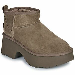 Csizmák UGG W CLASSIC ULTRA MINI NEW HEIGHTS kép