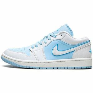 Divat edzőcipők Nike Air Jordan 1 Low SE Reverse Ice Blue kép