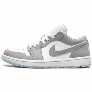 Divat edzőcipők Nike Air Jordan 1 Low Wolf Grey kép