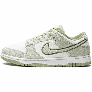 Divat edzőcipők Nike Dunk Low SE Fleece Green kép