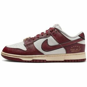 Divat edzőcipők Nike Dunk Low SE Sail Team Red kép