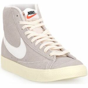 Divat edzőcipők Nike 001 BLAZER MID 77 VNTG W kép