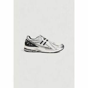 Divat edzőcipők New Balance 1906R M1906R kép