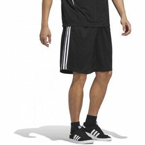 Rövidnadrágok adidas Classic short kép