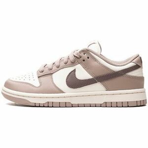 Divat edzőcipők Nike Dunk Low Diffused Taupe kép