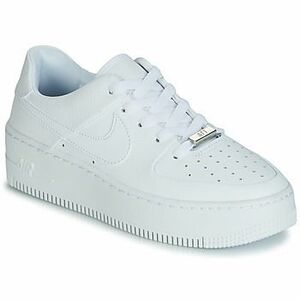 Rövid szárú edzőcipők Nike AIR FORCE 1 SAGE LOW W kép