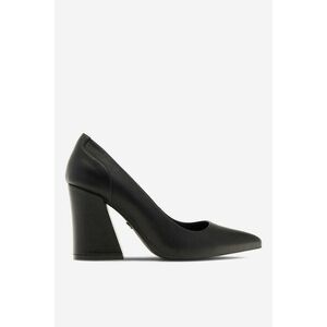 Magassarkú Nine West kép