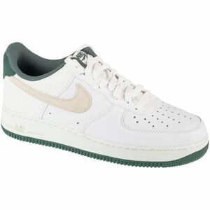 Nike Air Force 1 '07 LV8 1 kép