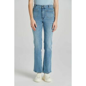 FARMER GANT SLIM FLARE JEANS SEMI LIGHT BLUE WORN IN kép