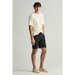 TRÉNINGRUHA RÖVIDNADRÁG GANT REG SHIELD SWEAT SHORTS BLACK kép