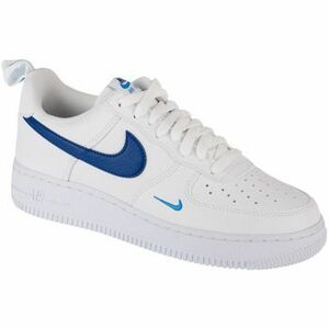 Rövid szárú edzőcipők Nike Air Force 1 07 kép