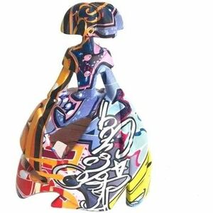 Szobrok, figurák Signes Grimalt Ábra Menina Graffiti kép