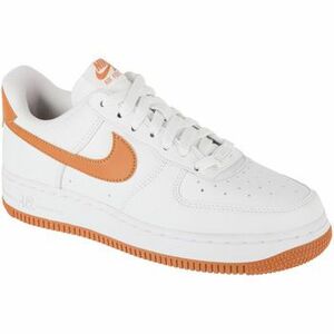 Rövid szárú edzőcipők Nike W Air Force 1 07 Next Nature kép