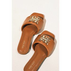 Papucs Nine West kép