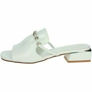 strandpapucsok Laura Biagiotti 9015 kép