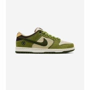 Divat edzőcipők Nike SB Dunk Low Yuto Horigome Asparagus kép