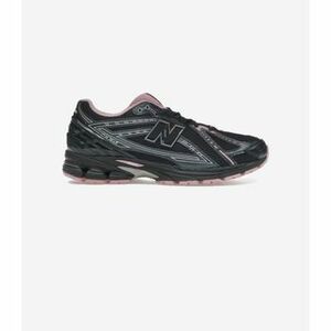 Rövid szárú edzőcipők New Balance 1906R Pink Taffy kép