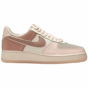 Rövid szárú edzőcipők Nike Wmns Air Force 1 '07 Low Premium 'Washed Coral' kép
