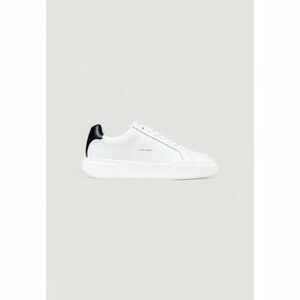 Rövid szárú edzőcipők Calvin Klein Jeans CHUNKY CUPSOL YM0YM01344 kép
