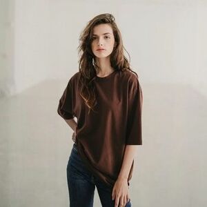 Pulóverek Mirakaya Kigen T-shirt - Mocha Mousse kép